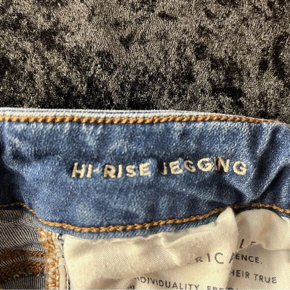 American Eagle Next Level Stretch Hi Rise Jean Jeggings Sz 6 Short - Picture 8 of 9